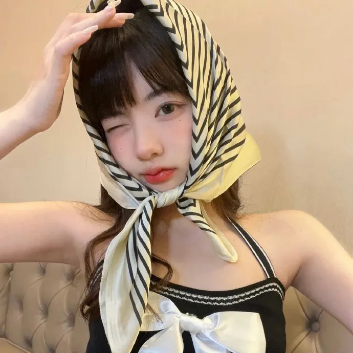 聪明的金发美女